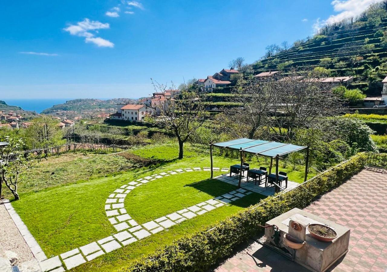 La Villa Carmelina أَجيرولا المظهر الخارجي الصورة